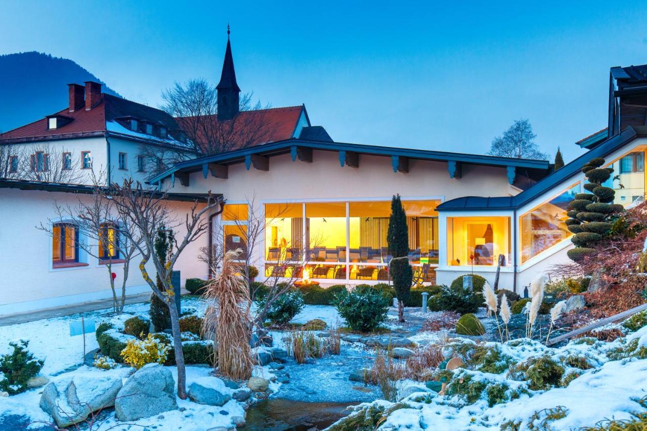 Hotel Zur Post ルーポルディング エクステリア 写真
