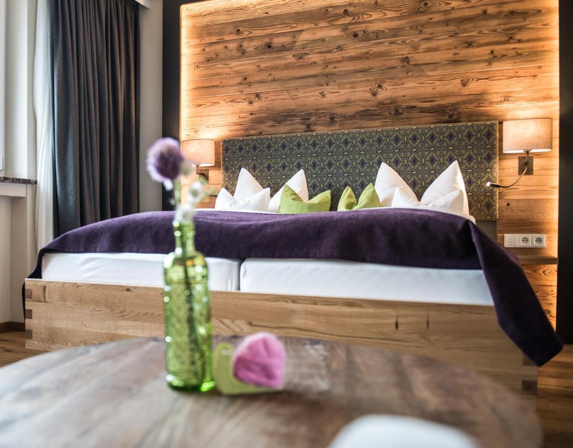 Hotel Zur Post ルーポルディング エクステリア 写真