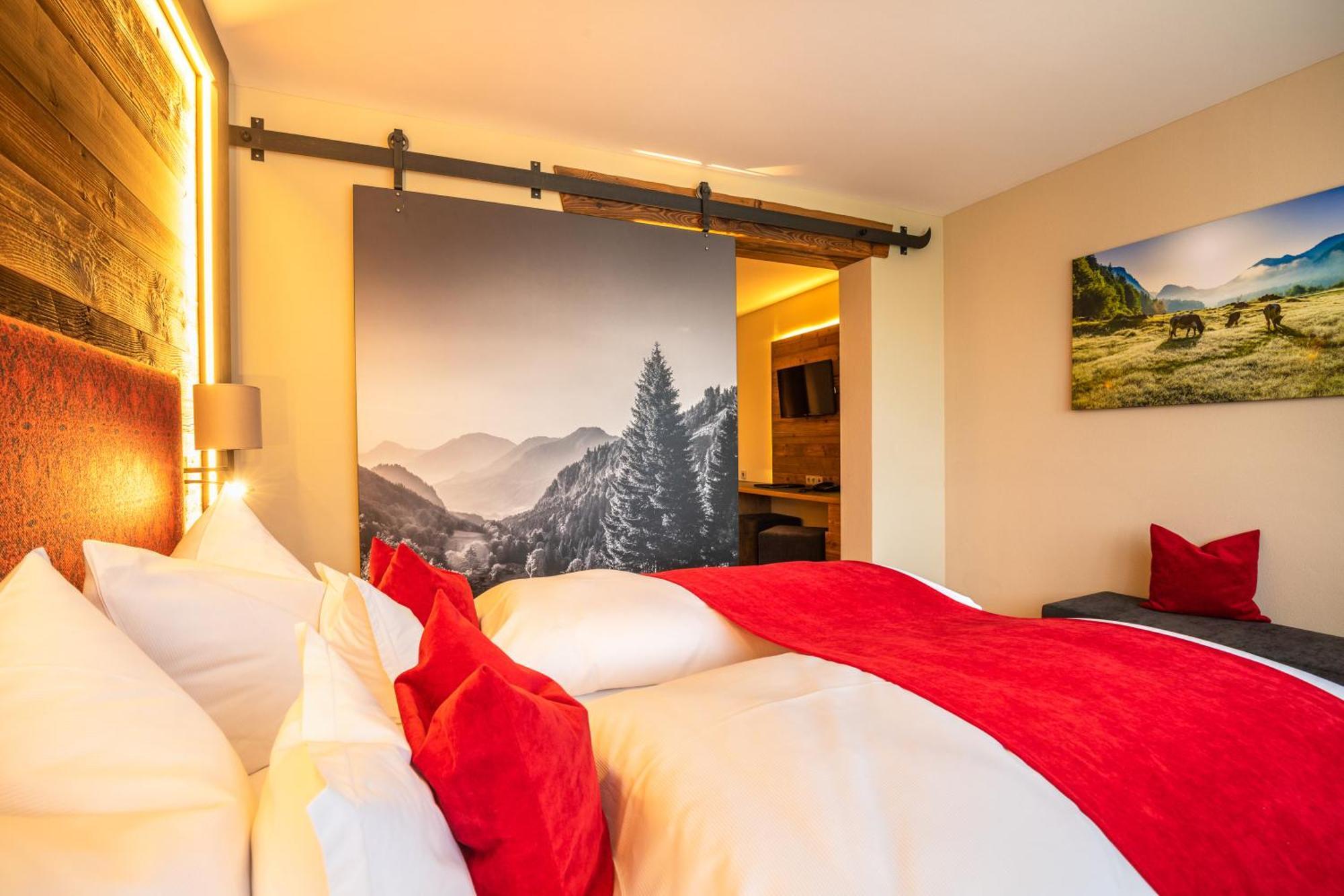 Hotel Zur Post ルーポルディング エクステリア 写真